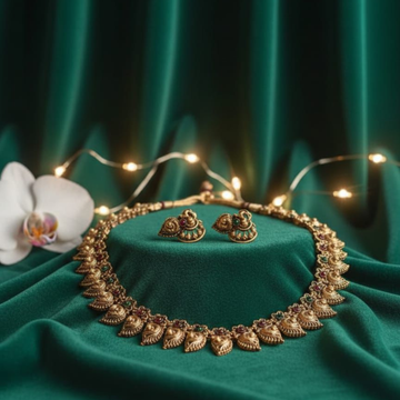 Mango Necklace